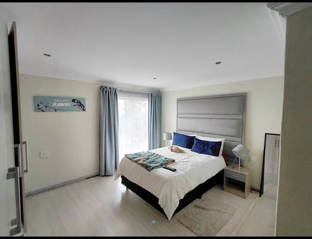 7 BEDROOM HOUSE FOR SALE IN STERPARK